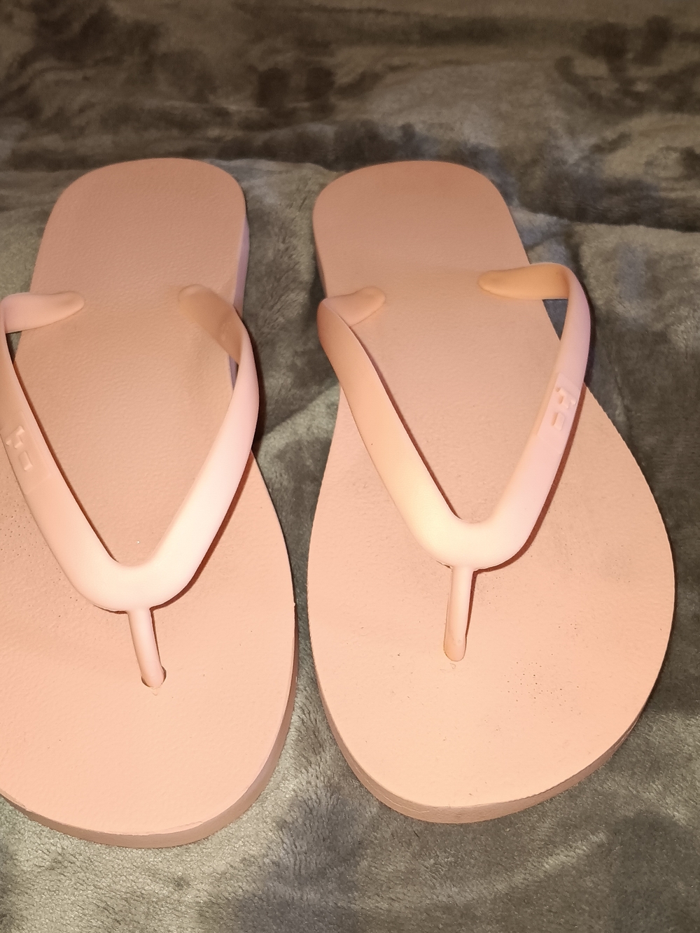 Women’s Pink Flip Flop Sandals